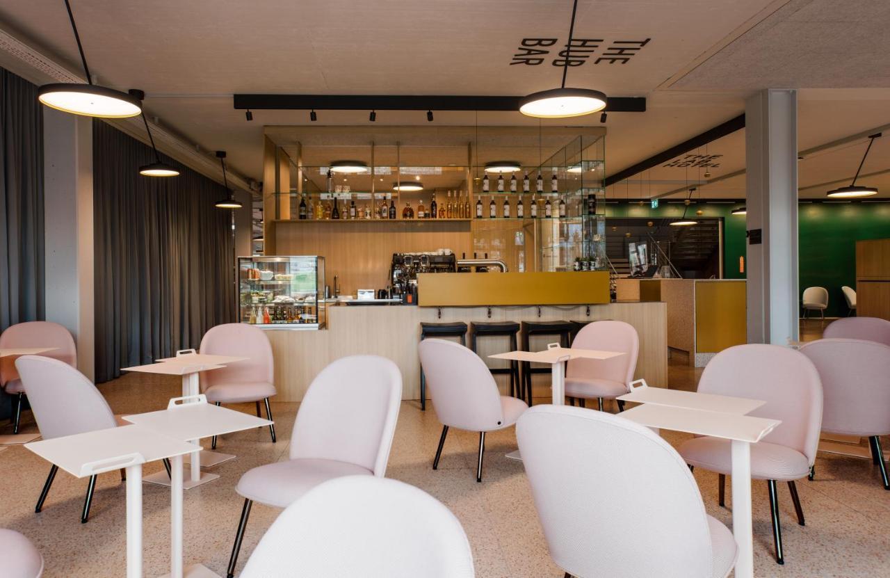The Lab Hotel & Apartments ทูน ภายนอก รูปภาพ