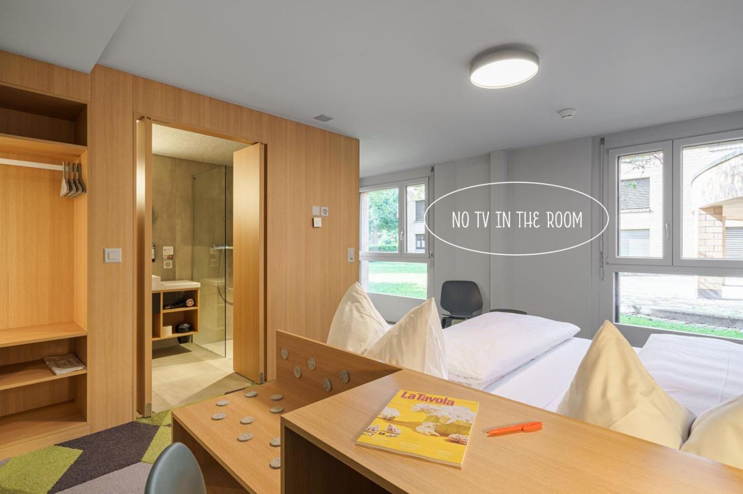 The Lab Hotel & Apartments ทูน ภายนอก รูปภาพ